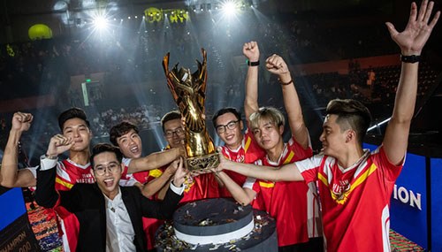 Việt Nam lần đầu vô địch giải Esports thế giới 